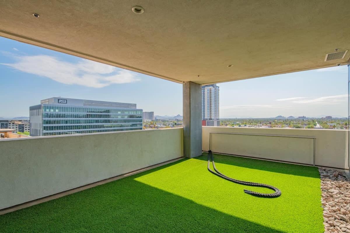 Detailed 2Bd, Highrise Dt, Pool, Gym, Parking, Sleeps 8 Apartment Phoenix Bagian luar foto